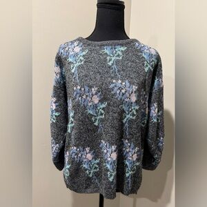 Kate Collin’s Vintage Floral Patterned Gray Sweater 80’s Retro-inspired.Medium
